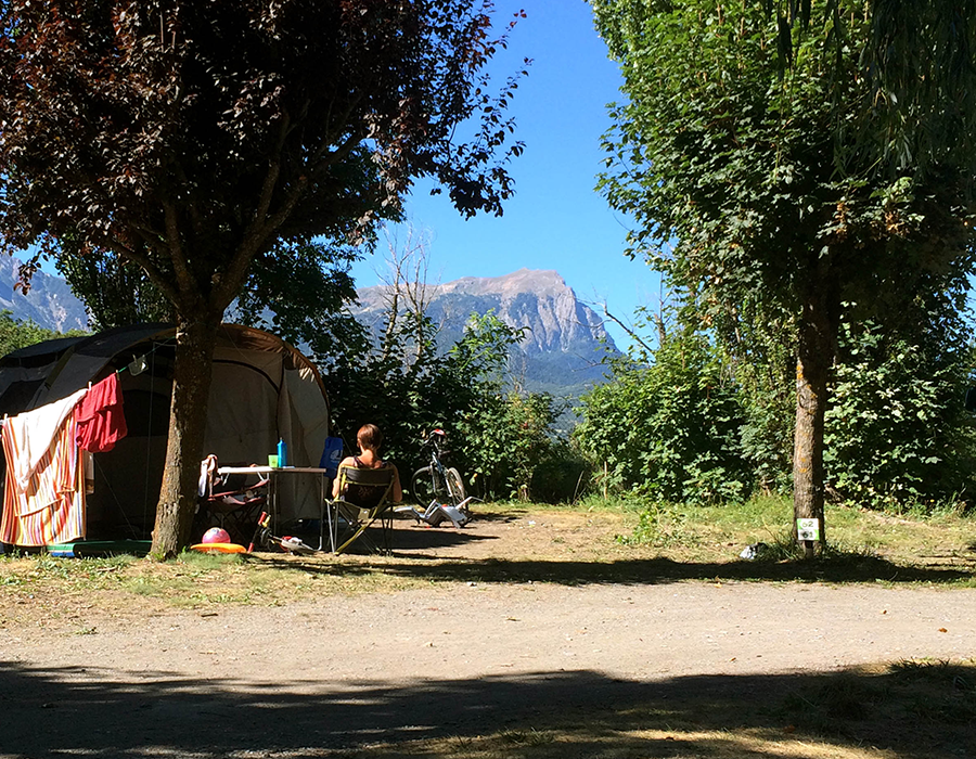 Camping à Embrun, lac de Serre Ponçon